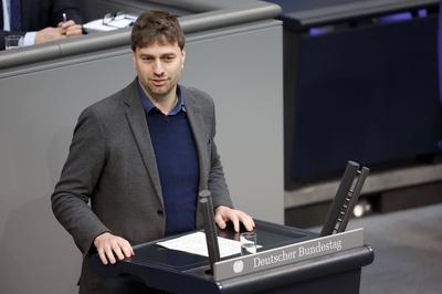 Stefan Gelbhaar in der 89. Sitzung des Deutschen Bundestages im Reichstagsgebäude. Berlin, 03.03.2023 *** Stefan Gelbhaa-stock-foto