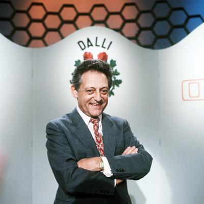 DALLI DALLI Moderator HANS ROSENTHAL in der Sendung Dalli Dalli, Deutschland 1983. Presenter HANS ROSENTHAL in the prog-stock-foto