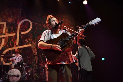 Jeremy Loops performing at Forum, London-stock-foto