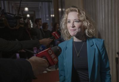 20250228 SPOE-Praesidium zu Ministeraemtern-stock-photo