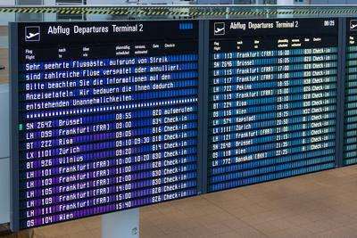 Verdi Kundgebung am M?nchner Flughafen, M?nchen, 28.02.2025-stock-foto