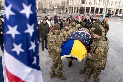 Memorial service for U.S. Marine Corps veteran Ethan Hertweck, who fell serving as a combat medic with the Ukrainian arm-stock-foto
