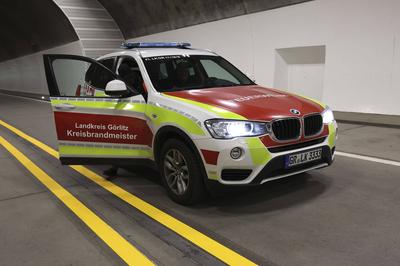 Kreisbrandmeister Fahrzeug-stock-foto