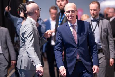 Wahl zur Hamburgischen B?rgerschaft am 2. M?rz 2025 ? Wahlabend Medienzentrum im CCH ? Peter Tschentscher, Erster B?rgermeister-stock-foto