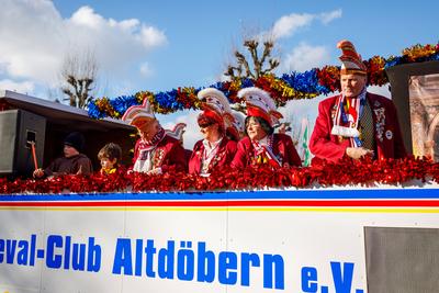 Karneval in Cottbus - Zug der froehlichen Leute 2025-stock-foto