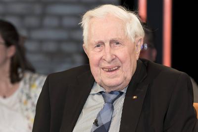 Bernhard Vogel im Bild: Bernhard Vogel - Politiker DEU, Bremen, Radio Bremen, 3nach9, Live-Aufzeichnung vom 07.03.2024 *-stock-foto