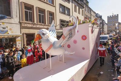 Rosenmontagszug in Koeln-stock-foto