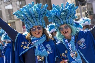 Rosenmontagszug DUS-stock-foto