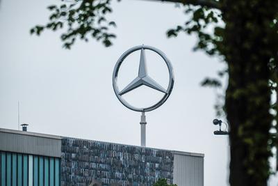 D?sseldorf 26.04.2022 Mercedes-Banz Sprinter-Werk Mercedesstern D?sseldorf Nordrhein-Westfalen Deutschland *** Dusseldo-stock-foto