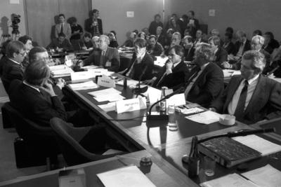 ?ffentliche Anh?rung Befinden sich deutsche Staatsangeh?rige unfreiwillig und unter menschenrecht-stock-foto