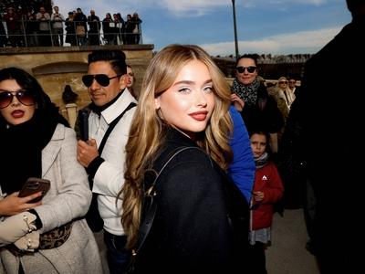 Paris Fashion Week. Arrivee People au d?fil? Dior-stock-foto