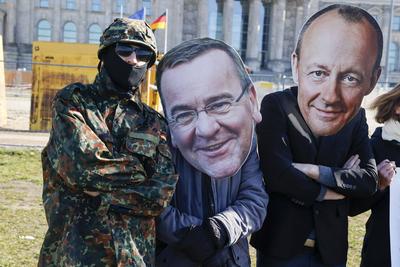 Protestaktion gegen ein m?gliches neues Sonderverm?gen in Berlin-stock-photo