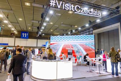 Internationale Tourismusb?rse Berlin ITB, Stand von Tschechien (CzechTourism), Besucher und H?ndler in Halle 11.2 *** In-stock-foto