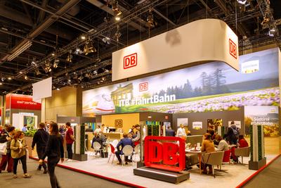 Internationale Tourismusb?rse Berlin ITB, Stand von Deutsche Bahn DB, Besucher und H?ndler in Hub 27 *** International T-stock-foto