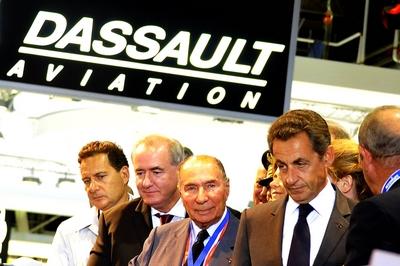 Paris Frankreich Luftfahrtmesse in Le Bourget SERGE DASSAULT 3L NICOLAS SARKOZY R Pr?sident-stock-photo