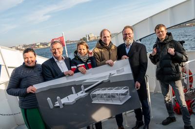 Kiel, Deutschland, 5.3.2025, Alte F?hre neue F?hre. Pressetermin zum Zukunftsprojekt einer autonom fahrenden F?hre mit W-stock-foto