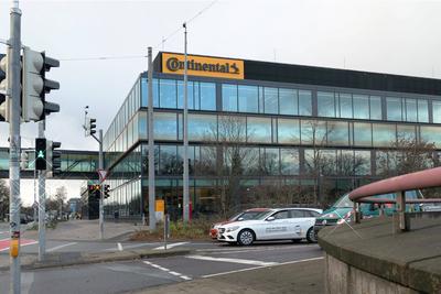 Autozulieferer Continental in Hannover mit neuer Konzernzentrale nach ?ber 5 Jahren Bauzeit (Corona) und ?ber 100 Millio-stock-foto