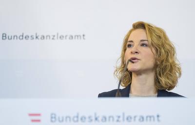 20250306 Pressekonferenz der Frauenministerin zum int. Frauentag-stock-photo