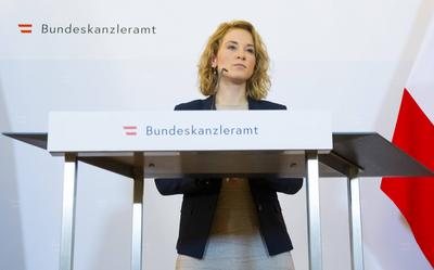 20250306 Pressekonferenz der Frauenministerin zum int. Frauentag-stock-photo