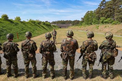 Niedersachsen, Nienburg, Landeskommando Niedersachsen, Ausbildung zum Soldaten der Reserve, Soldat der Reserve: Dedensen-stock-photo