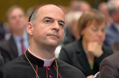 Am Sonntag 11 11 2018 hat in Wuerzburg die Jahrestagung der Synode der Evangelischen Kirche in De-stock-foto