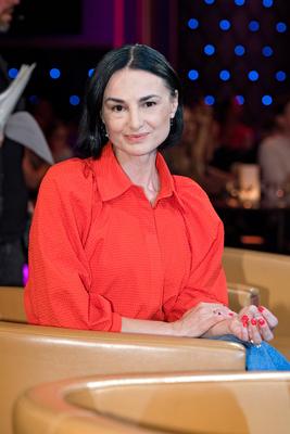 MDR - Riverboat. Schauspielerin Mimi Fiedler anl??lich der Aufzeichnung der MDR - Talkshow Riverboat am 29.06.2023 in de-stock-foto