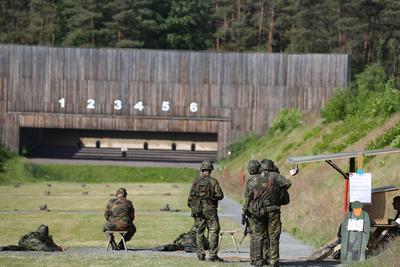 Niedersachsen, Nienburg, Landeskommando Niedersachsen, Ausbildung zum Soldaten der Reserve, Soldat der Reserve: Clausew-stock-photo
