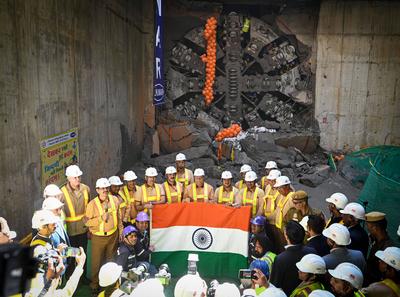 DMRC Completes Tunneling Between Kishangarh And Vasant Kunj-stock-photo