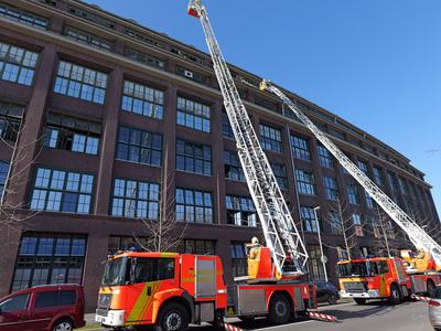 Explosion bei Continental Hannover Heute gegen 10:30 Uhr ereignete sich in einem Continental Geb?ude in Hannover an der-stock-foto