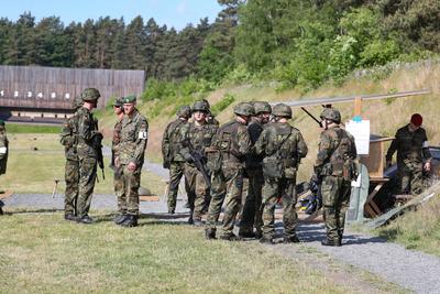 Niedersachsen, Nienburg, Landeskommando Niedersachsen, Ausbildung zum Soldaten der Reserve, Soldat der Reserve: , Claus-stock-photo