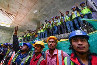 DMRC Completes Tunneling Between Kishangarh And Vasant Kunj-stock-photo