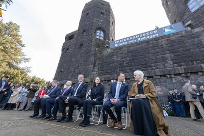Gedenkveranstaltung Br?cke von Remagen - 07.03.2025-stock-photo