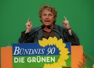 Daniel Cohn-Bendit (GER/FRA/B?ndnis 90/Die Gr?nen/Les Verts) w?hrend seiner Rede auf dem Sonderparteitag seiner Partei-stock-photo