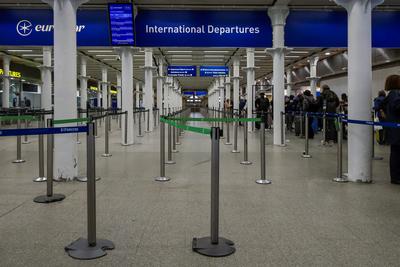 Paris Eurostar Services Cancelled-stock-foto