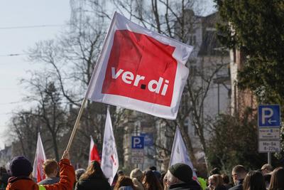 Weitere Warnstreiks mit ver.di-stock-foto