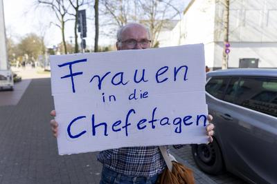 Demonstration gegen die AFD in Essen.-stock-foto