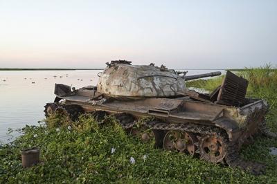 South-Sudan, battle tank wreck-stock-photo
