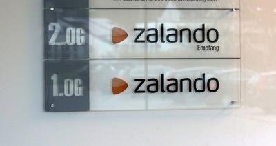 11.12.2024,Deutschland, NRW, Wirtschaft, Unternehmen, Mode, Online-Shops,Der Online-Versandh?ndler Zalando hat die ?bernahme seines Konkurrenten About You angek?ndigt,-stock-photo