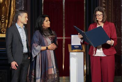 Buber-Rosenzweig-Medaille an Ehepaar Mendel/Cheema verliehen-stock-foto