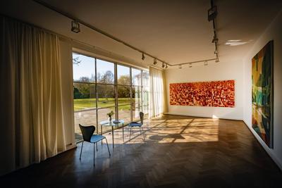 Mies van der Rohe Haus Berlin-stock-photo