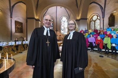 Fastenaktion "Sieben Wochen Ohne": Fernsehgottesdienst aus Nienburg-stock-foto