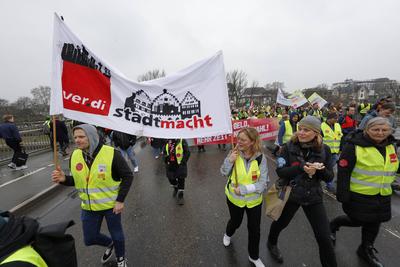 Warnstreik U-Bahn und Stra?enbahn-stock-foto