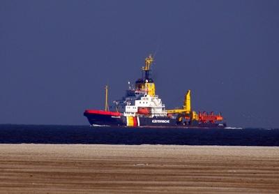 Bildnummer: 52315516  Datum: 06.10.2007  Copyright: imago/McPHOTO/B?semannSchiff der K?stenwache - Mellum - vor Wangerooge, Objekte; 2007, Wangerooge, Ostfriesische Inseln, Nordsee, Schiffe, Deutsche, K?stenschutz, Deutschland, Strand, Str?nde; , quer, Kbdig, Totale, Meer, K?ste,  , Grenzschutz, Staat, Schifffahrt, Verkehr, Reisen, Niedersachsen, Europa-stock-foto