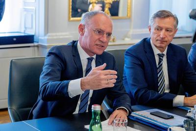 20250311 Expertengespraech der Bundesregierung zum Thema Familiennachzug und Integration-stock-foto