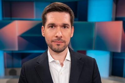 Vassili Golod bei "hart aber fair" zum Thema GroKo will Milliarden-Schulden f?r Milit?r & Infrastruktur. Gr?nen-Veto? G?ste bei Klamroth diskutieren: Gefahr, Chance oder Wahnsinn?-stock-foto
