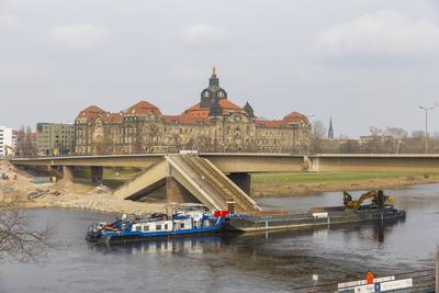 Carolabr?cke in Dresden-stock-foto