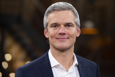 Thorsten SCHROEDER, Moderator, Tagesschau-Sprecher, Portraet, Portr?t, Portrait, Angeschnittenes Einzelbild, Einzelmotiv-stock-foto