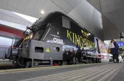 20250313 OeBB Loktaufe King of Waltz. Queen of Music.-stock-foto