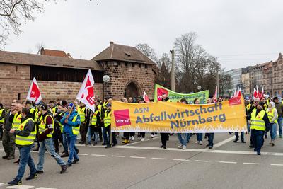 Verdi Warnstreiks im ?ffentlichen Dienst, N?rnberg, 13.03.2025-stock-foto