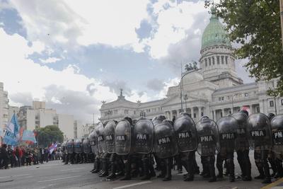 Argentina: Pensioners' claim.-stock-foto